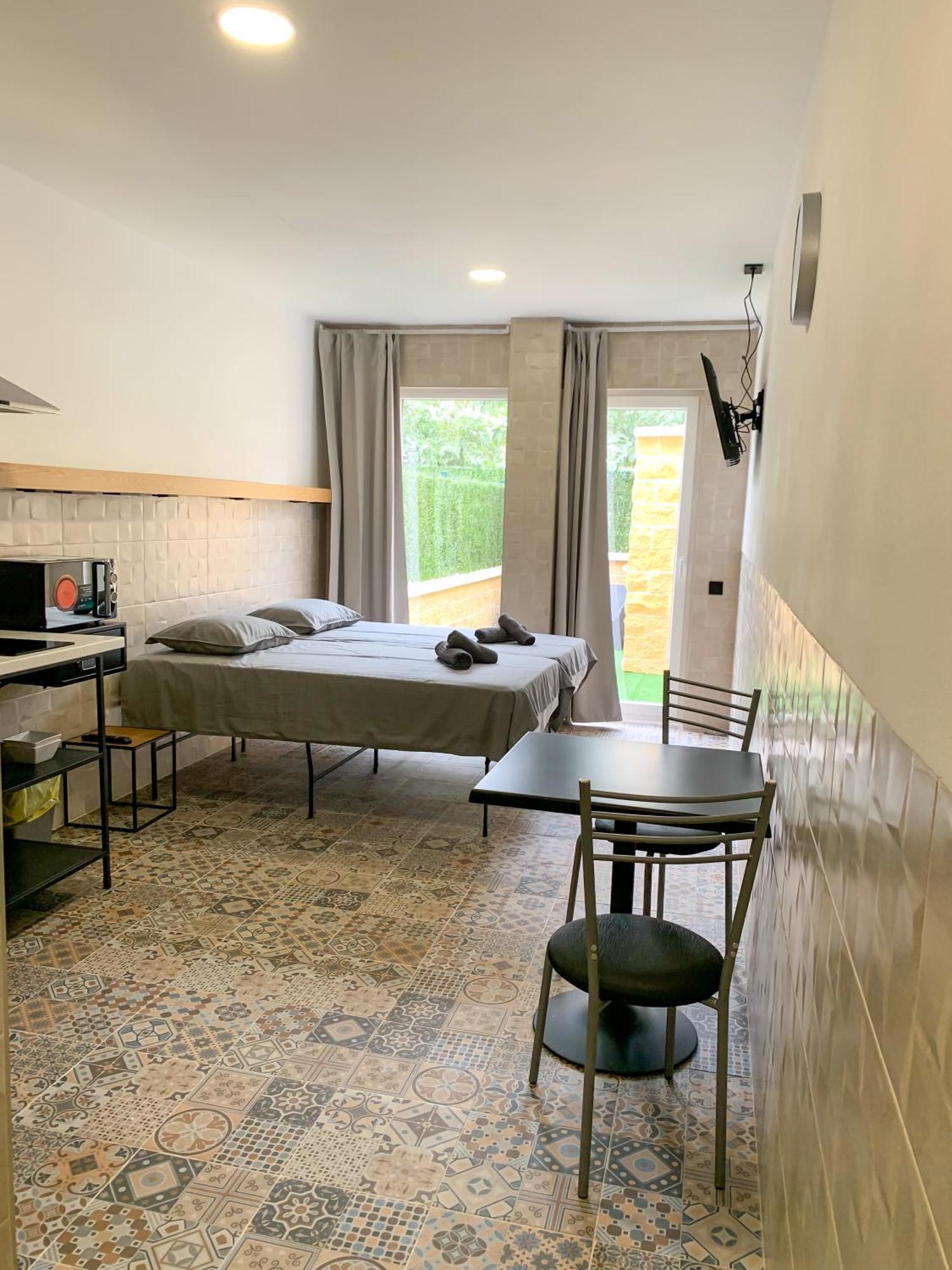 Apartamentos La Ruta Калпе Екстериор снимка