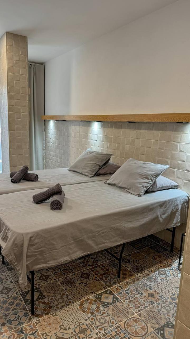 Apartamentos La Ruta Калпе Екстериор снимка