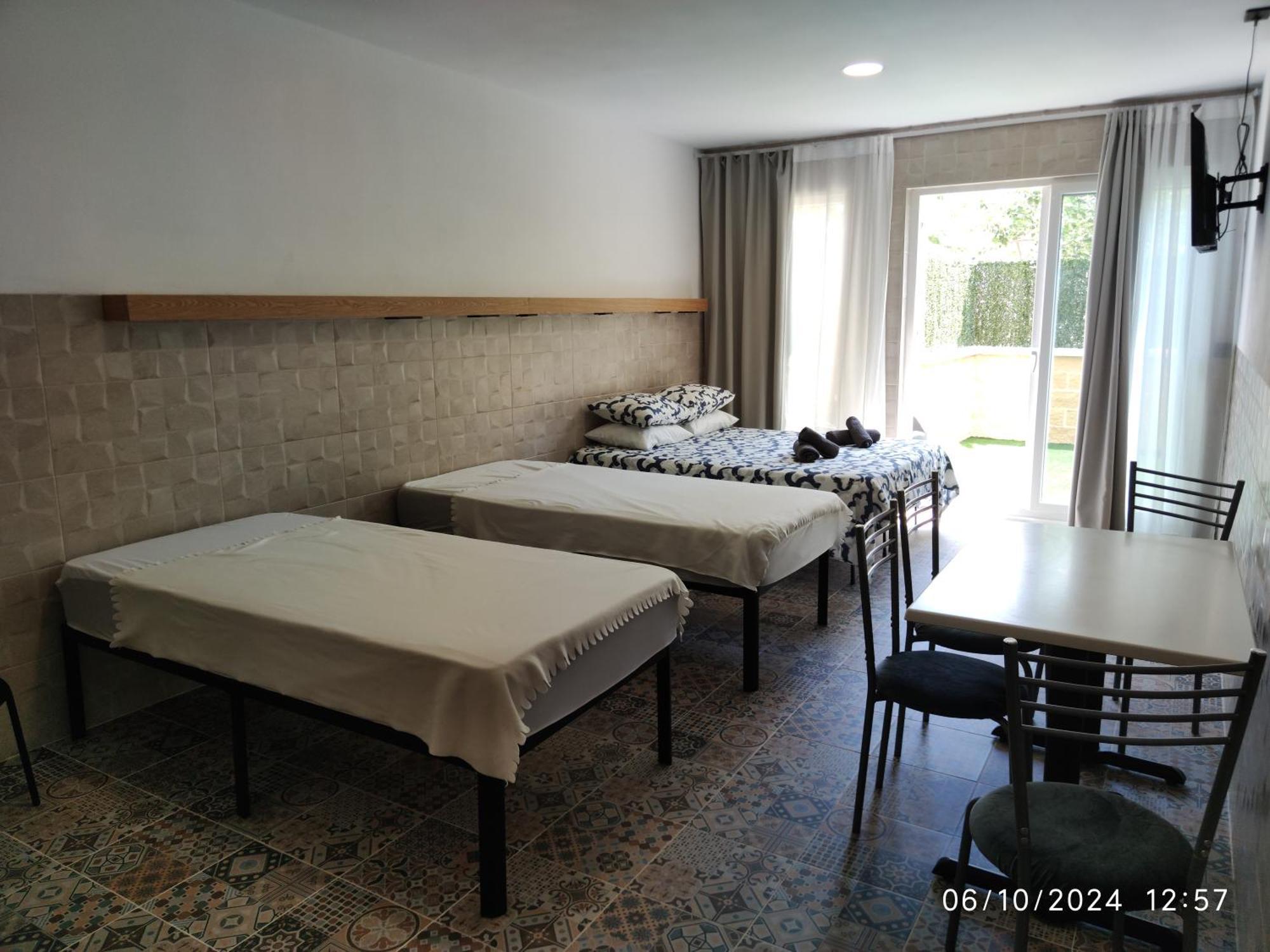 Apartamentos La Ruta Калпе Стая снимка